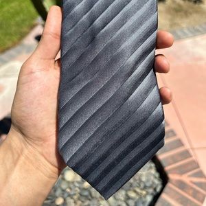 GIORGIO ARMANI Gray 100% Silk Tie